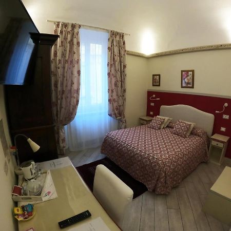 Five Roses Bed & Breakfast Pisa Exterior foto