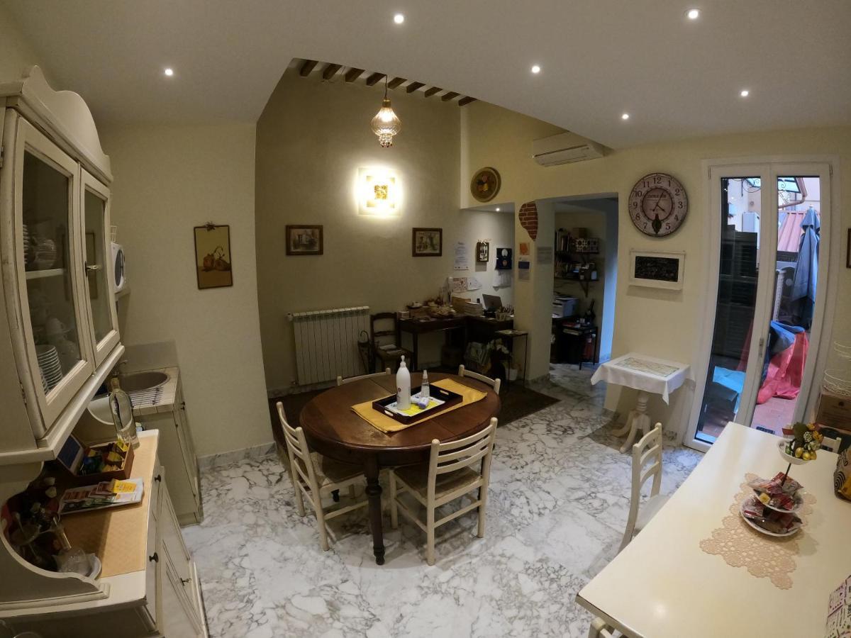 Five Roses Bed & Breakfast Pisa Exterior foto