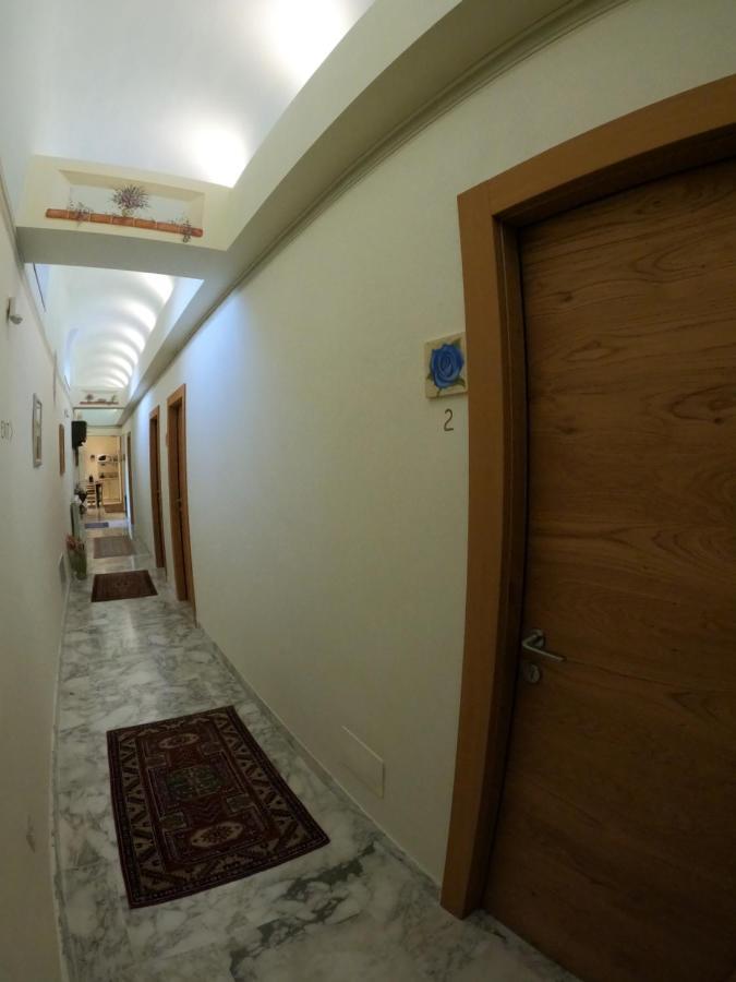 Five Roses Bed & Breakfast Pisa Exterior foto